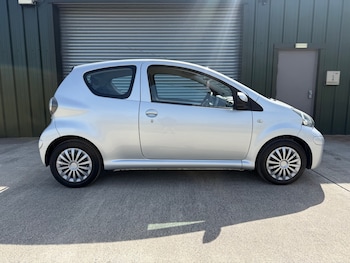 Used Toyota AYGO 2011 for sale - 78198181: Photo