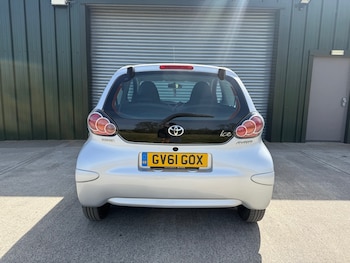 Used Toyota AYGO 2011 for sale - 78198181: Photo