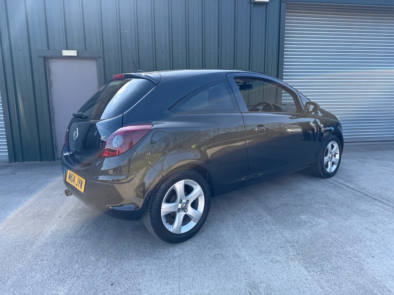 Used Vauxhall Corsa 2014 for sale - 77974461: Photo 3