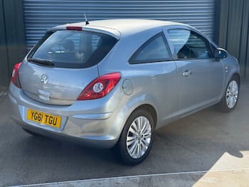 Used Vauxhall Corsa 2011 for sale - 79882057: Photo