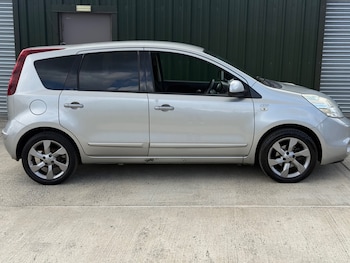 Used Nissan Note 2010 for sale - 79611476: Photo