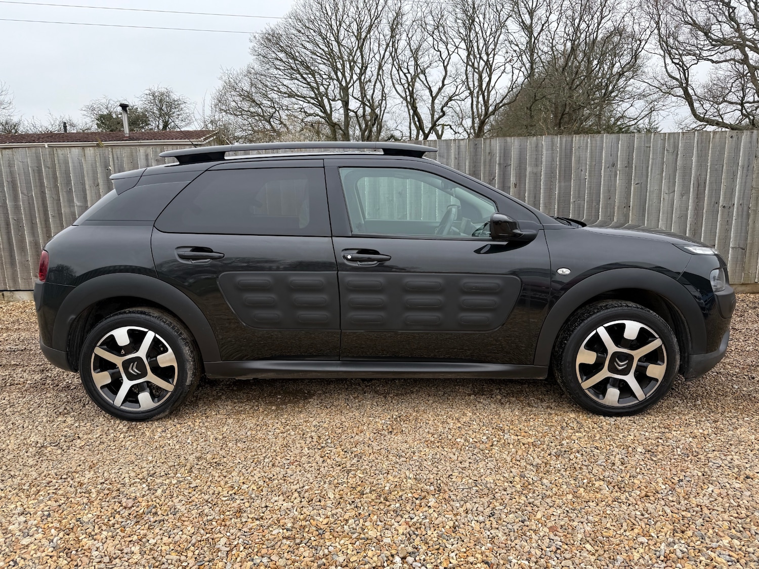 Used Citroen C4 Cactus 2017 for sale - 77965487: Photo 2