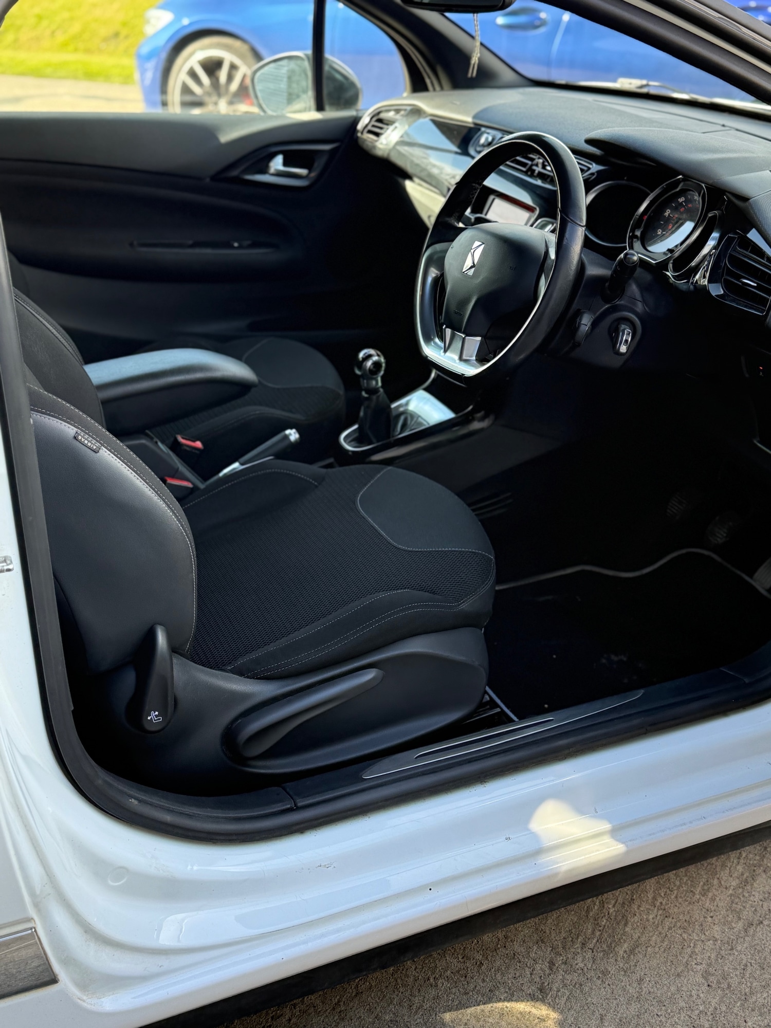 Used Citroen DS3 2012 for sale - 78055472: Photo 9