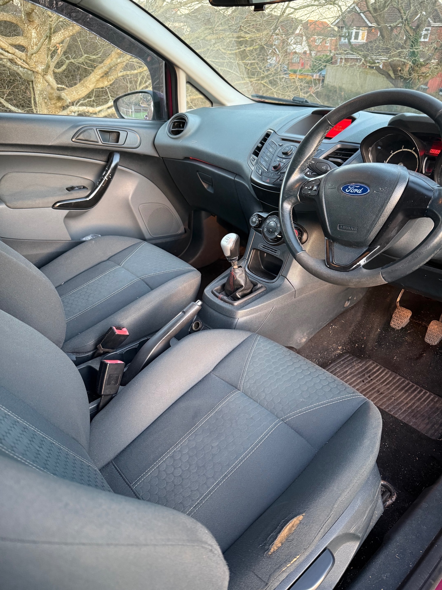 Used Ford Fiesta 2010 for sale - 77981117: Photo 9