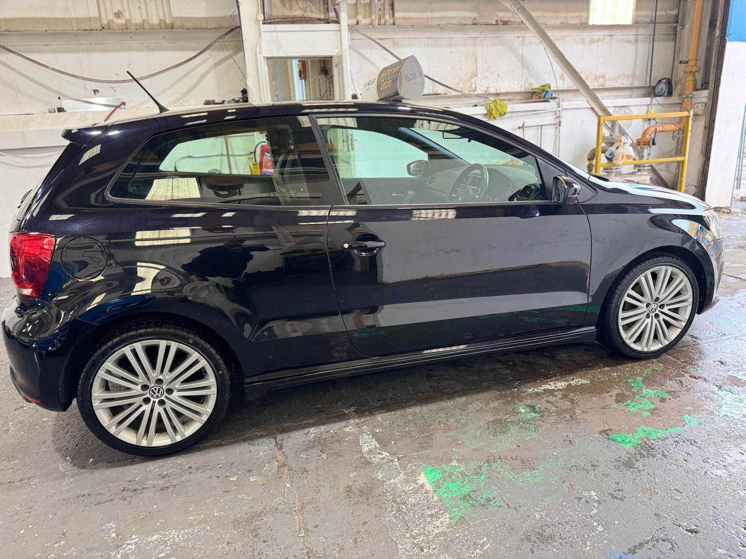 Vehicle 21
