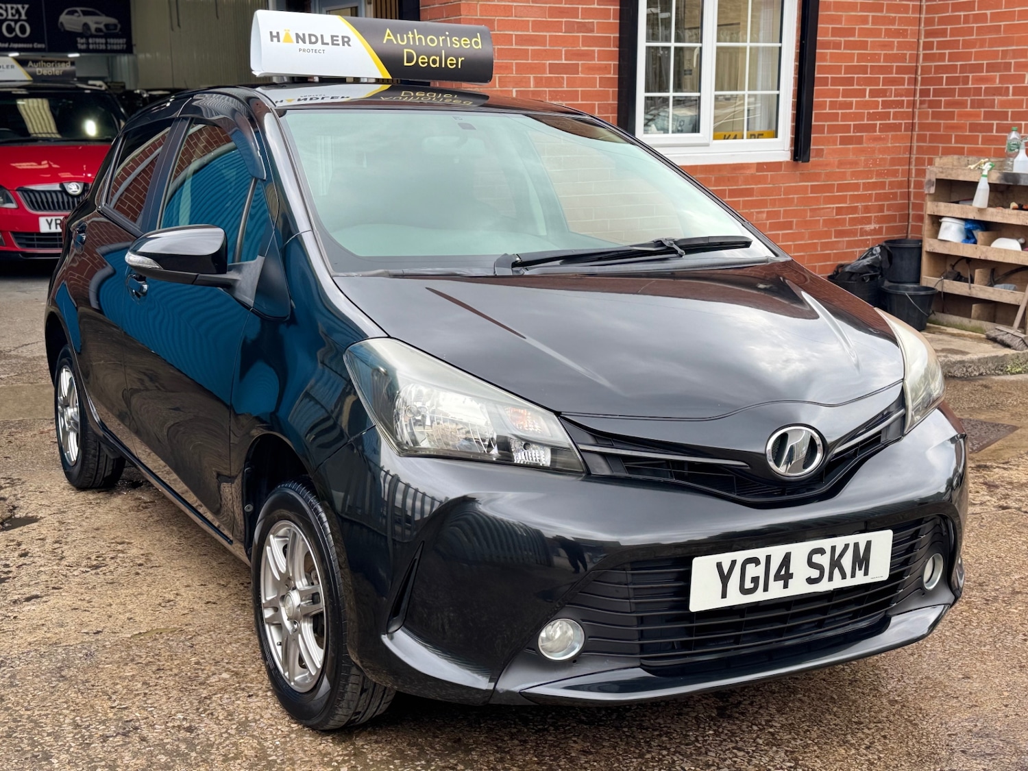 Used Toyota Vitz 2025 for sale - 76725440: Photo 1