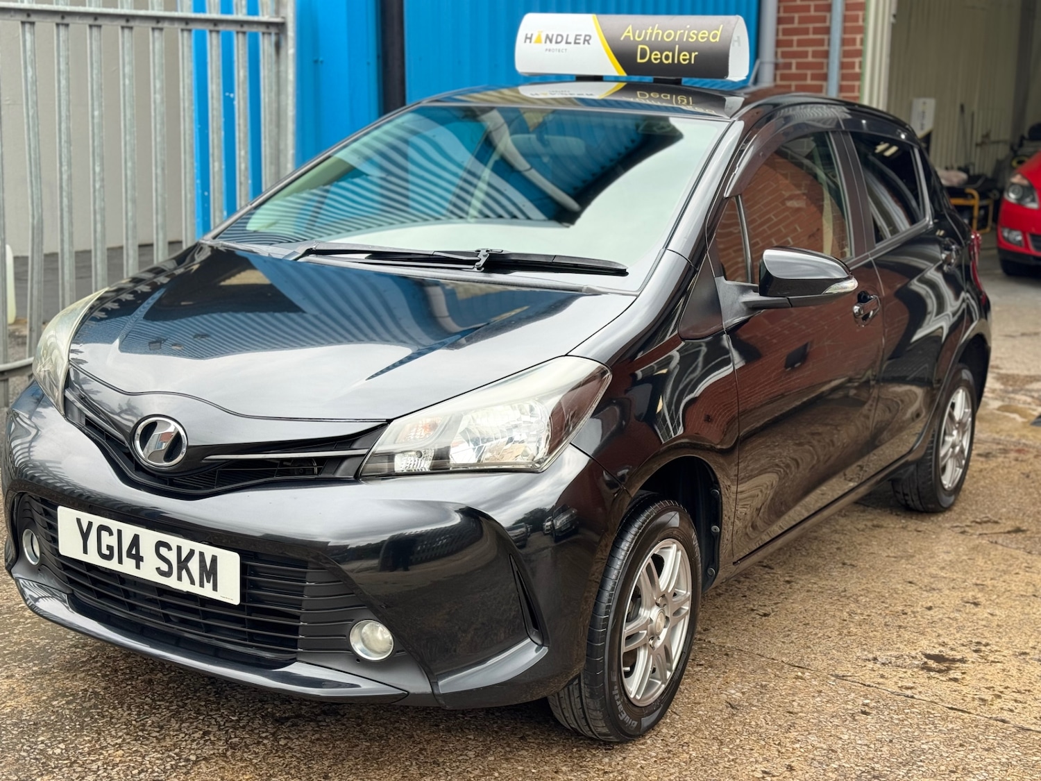 Used Toyota Vitz 2025 for sale - 76725440: Photo 14