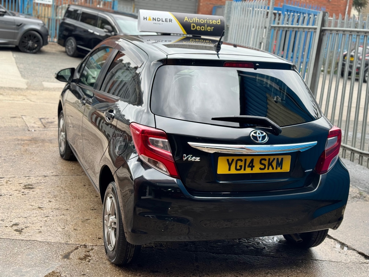 Used Toyota Vitz 2025 for sale - 76725440: Photo 22