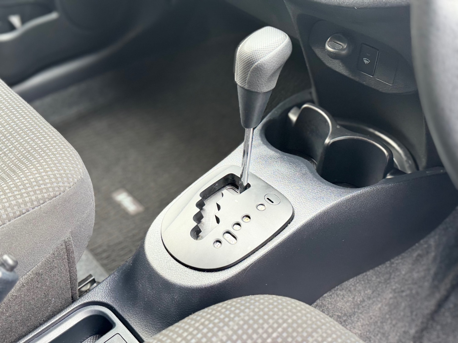 Used Toyota Vitz 2025 for sale - 76725440: Photo 24