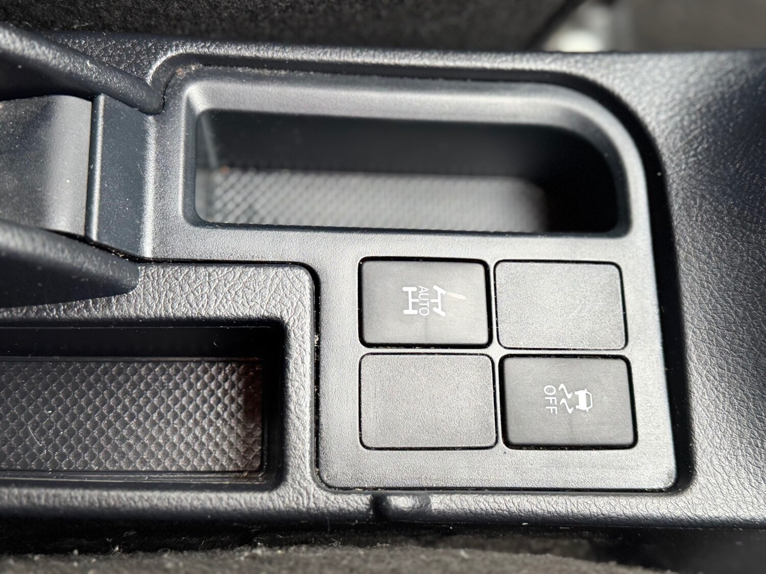 Used Toyota Vitz 2025 for sale - 76725440: Photo 25