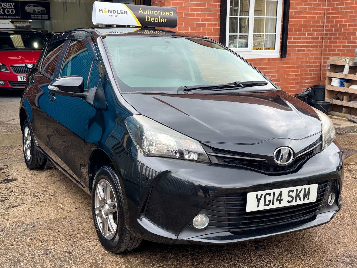 Used Toyota Vitz 2025 for sale - 76725440: Photo 5