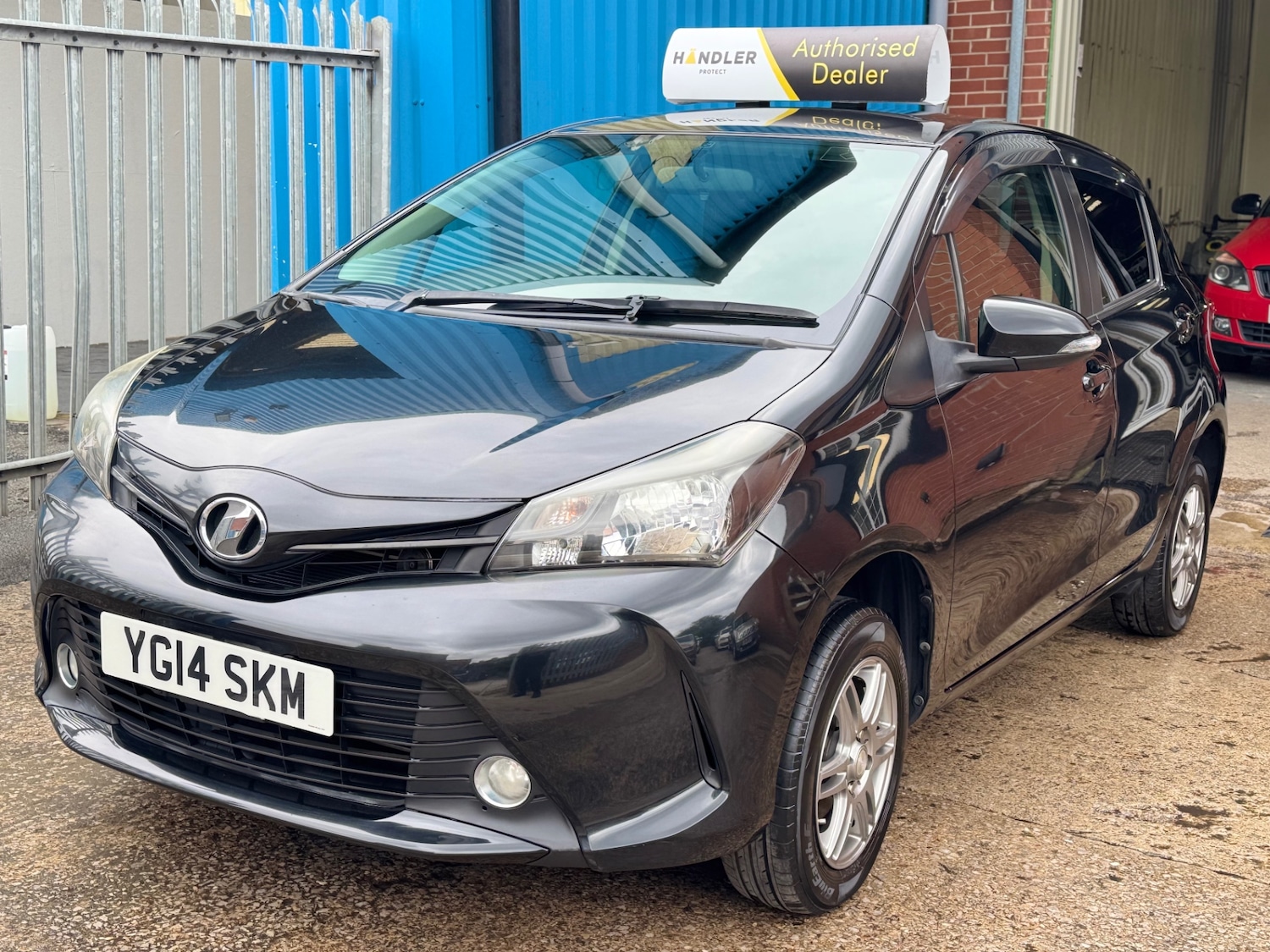 Used Toyota Vitz 2025 for sale - 76725440: Photo 7