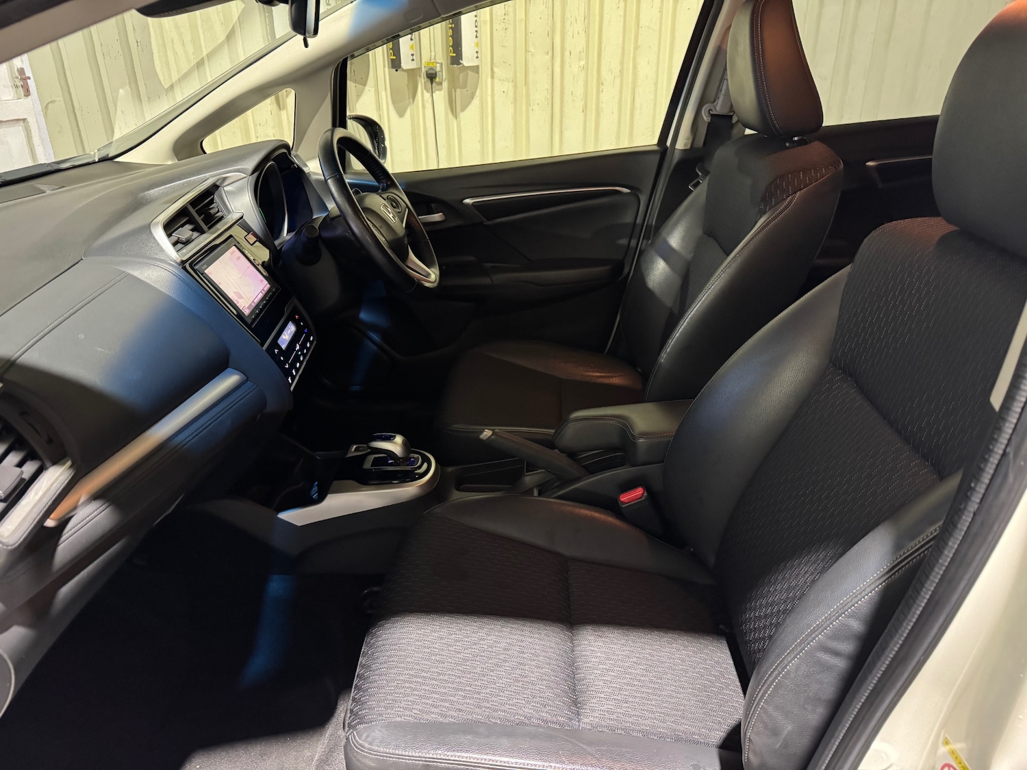 Used Honda Fit 2014 for sale - 77519493: Photo 28