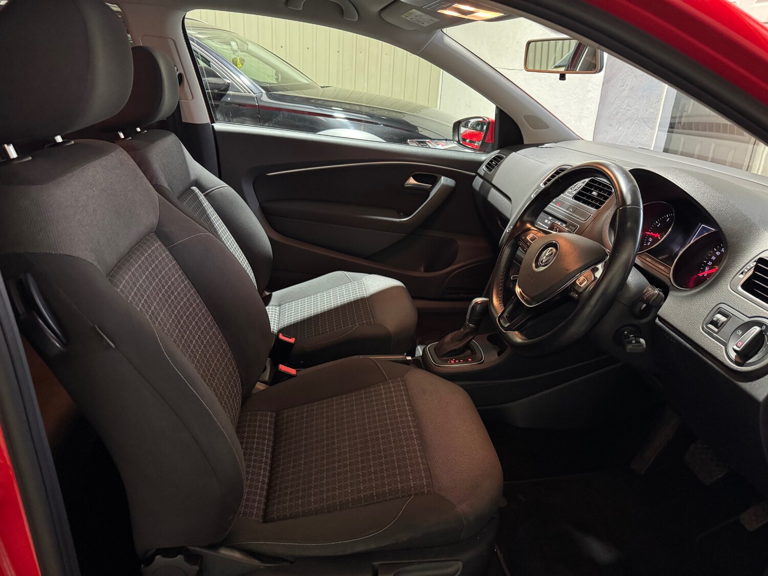 Used Volkswagen Polo 2015 for sale - 77517551: Photo 19