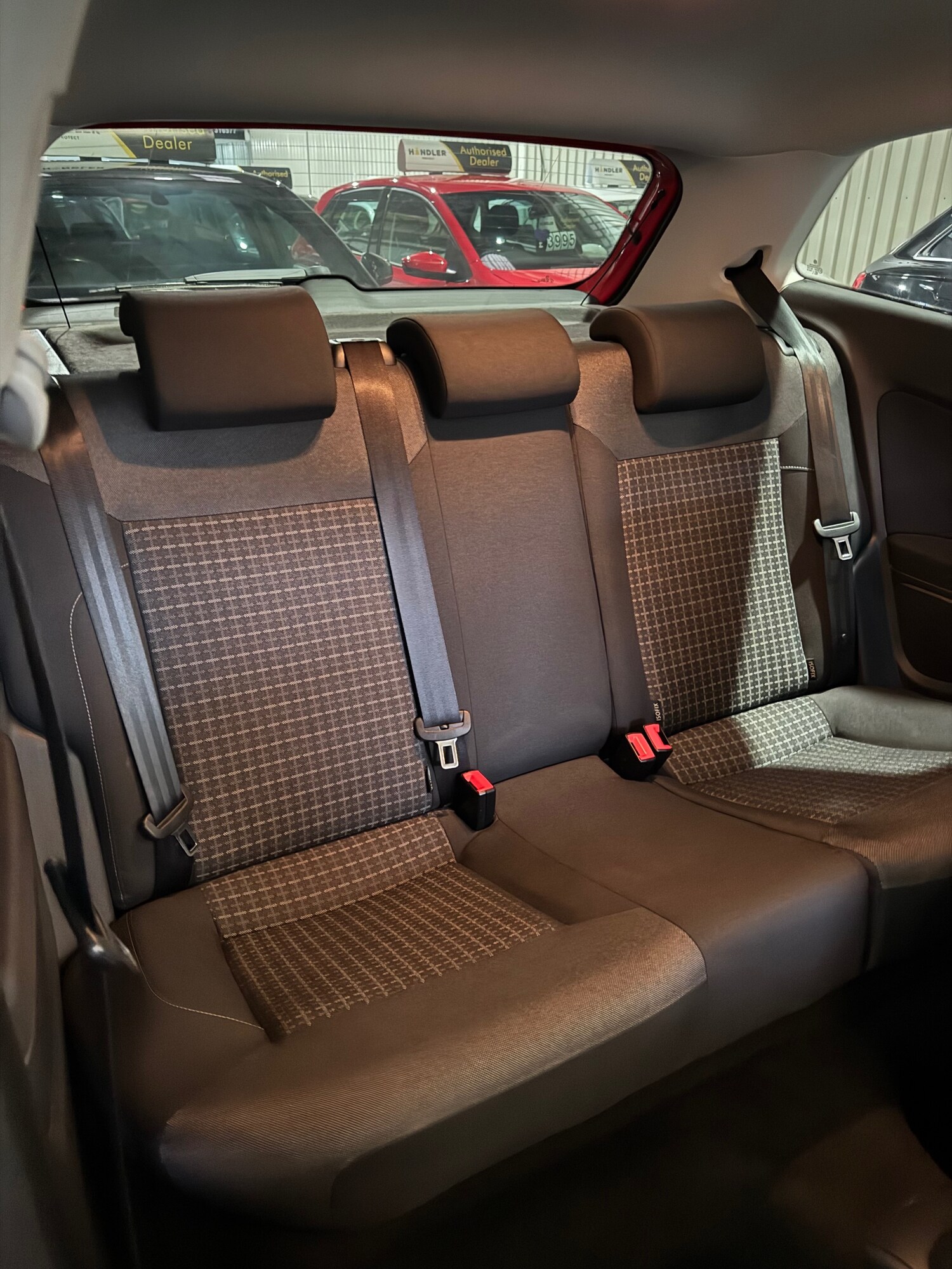 Used Volkswagen Polo 2015 for sale - 77517551: Photo 23