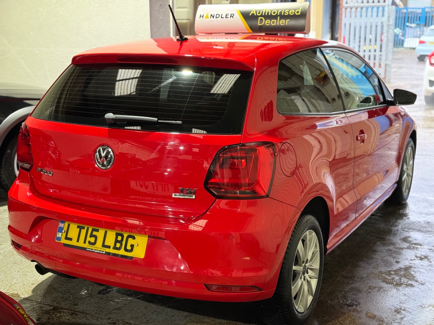 Used Volkswagen Polo 2015 for sale - 77517551: Photo 3