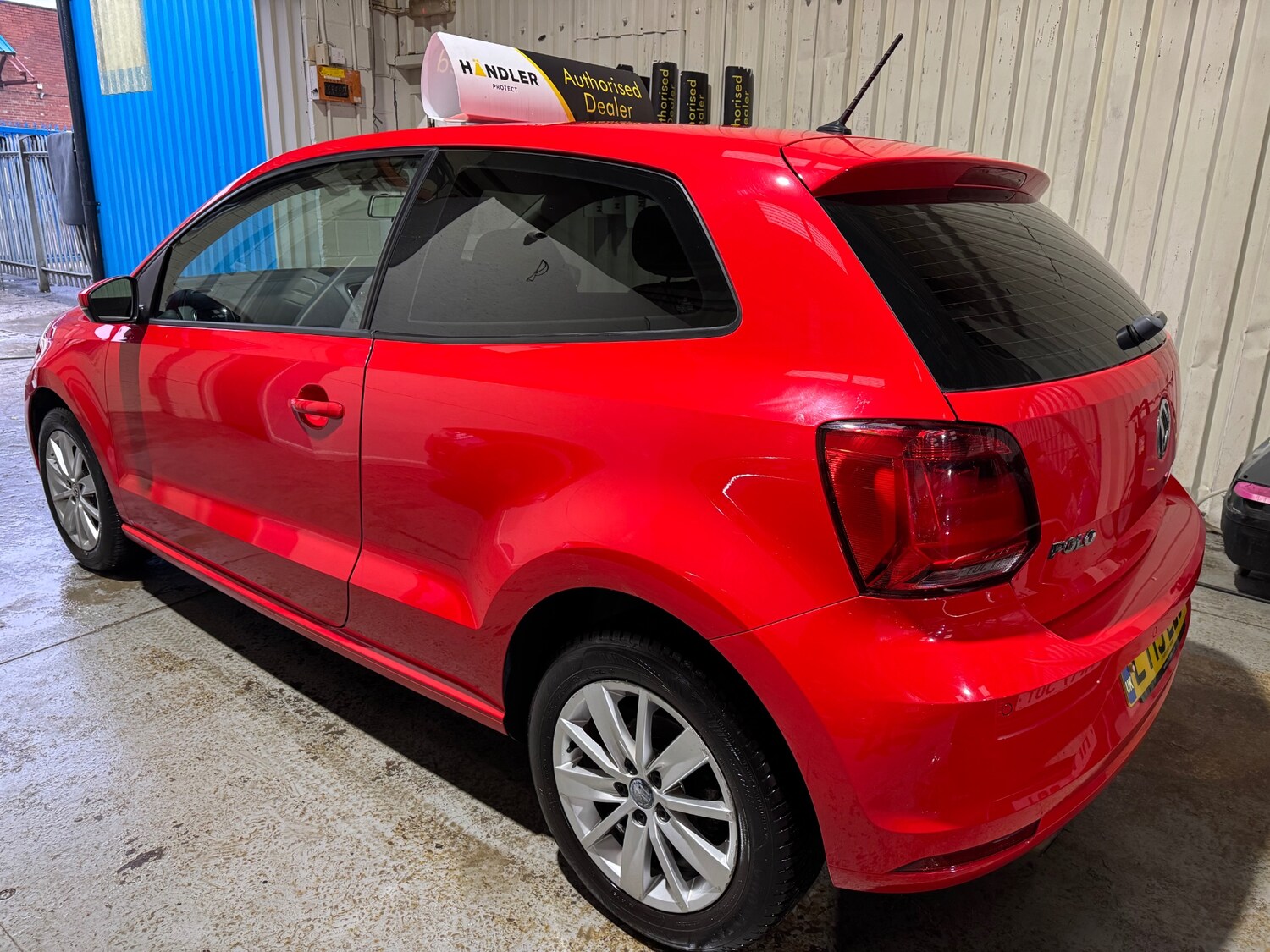 Used Volkswagen Polo 2015 for sale - 77517551: Photo 9