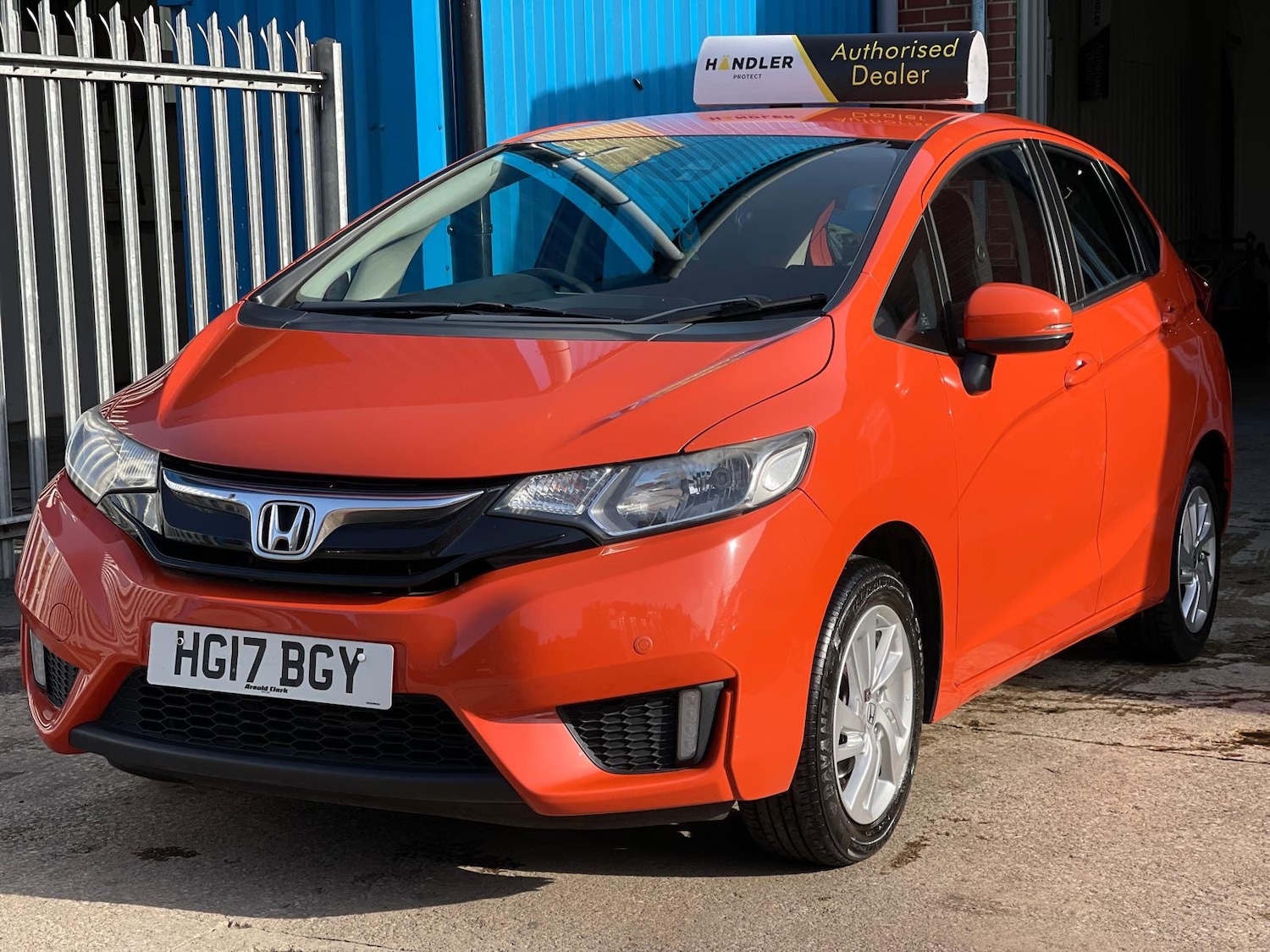 Used Honda Jazz 2017 for sale - 76207380: Photo 10