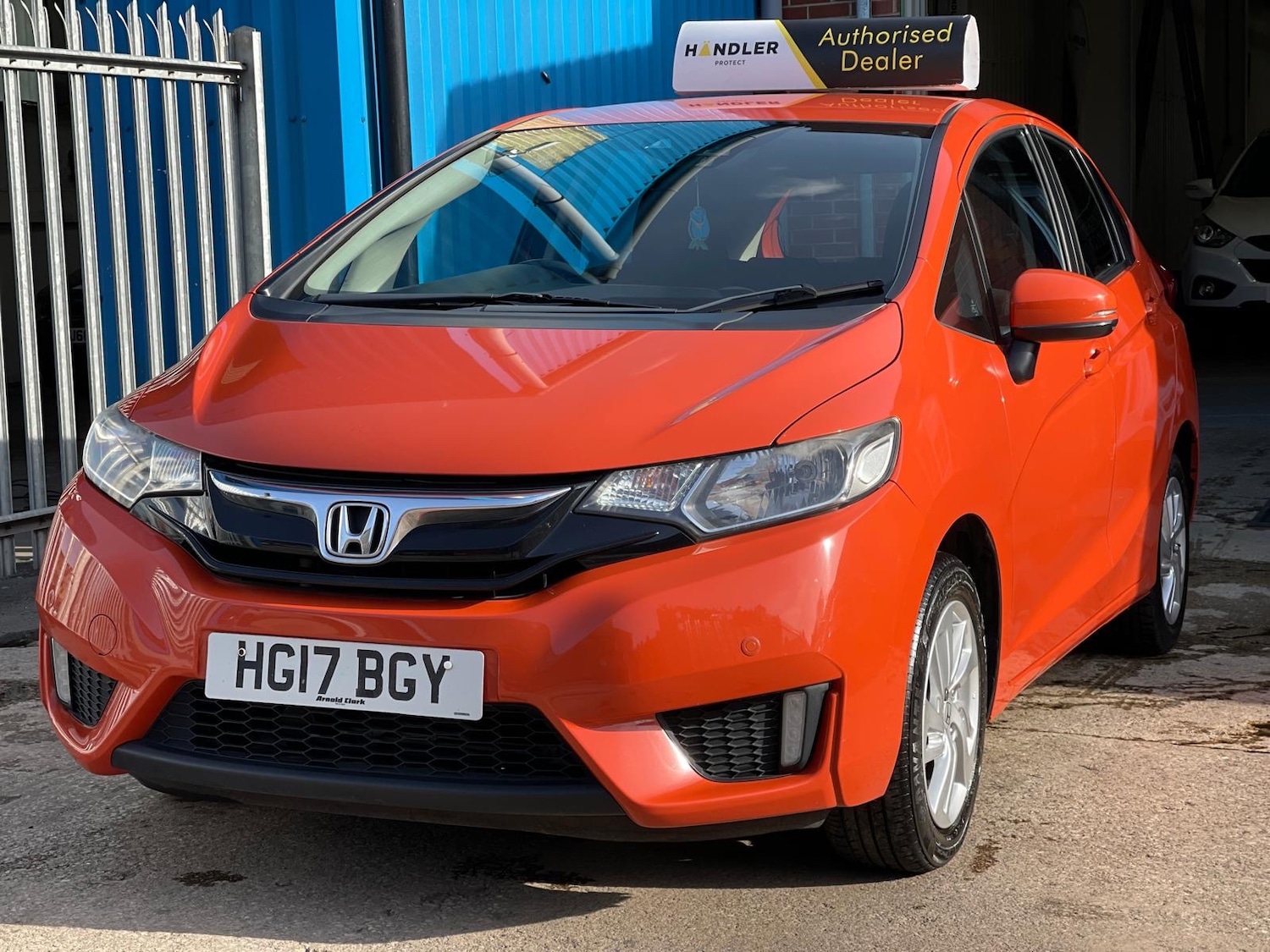 Used Honda Jazz 2017 for sale - 76207380: Photo 12