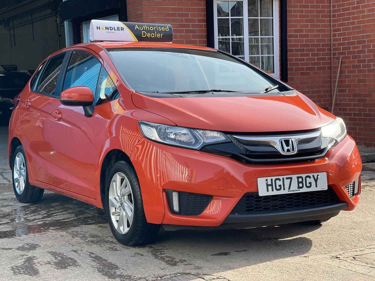 Used Honda Jazz 2017 for sale - 76207380: Photo 24