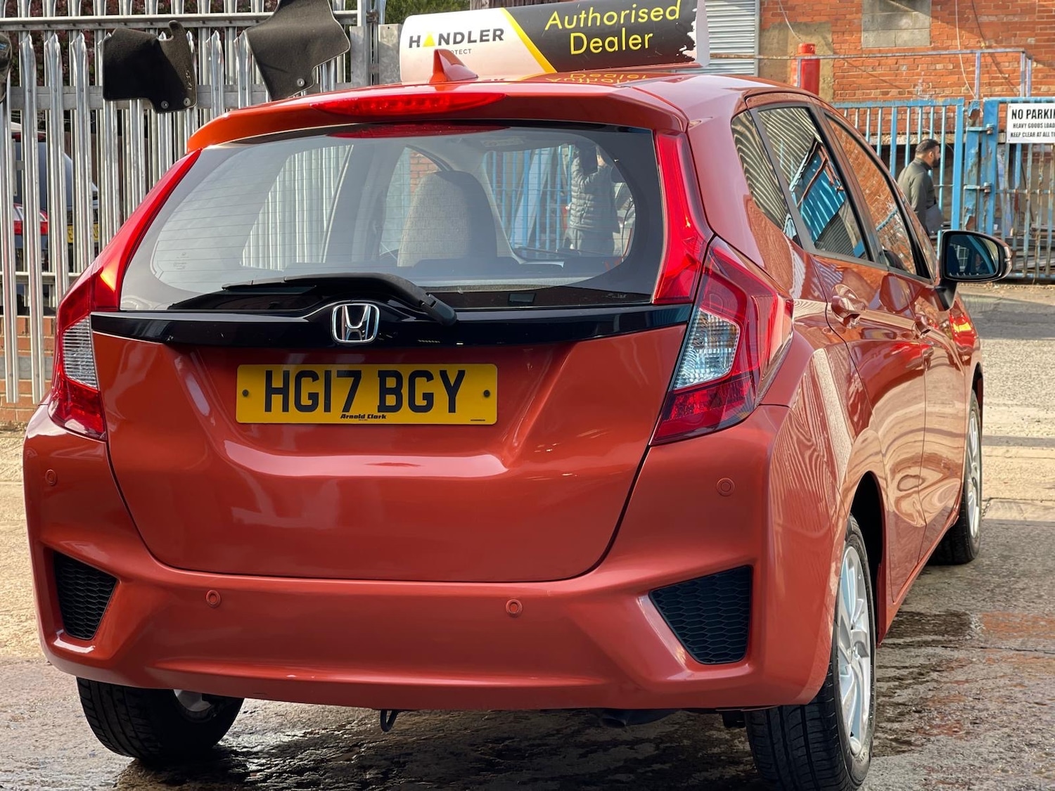 Used Honda Jazz 2017 for sale - 76207380: Photo 5