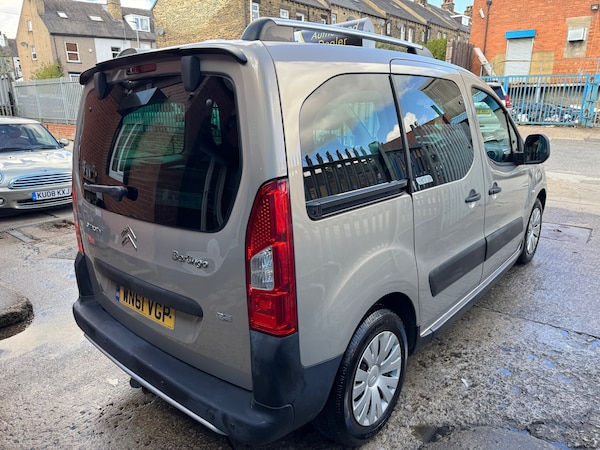 Used Citroen Berlingo Multispace 2011 for sale - 76055967: Photo 17