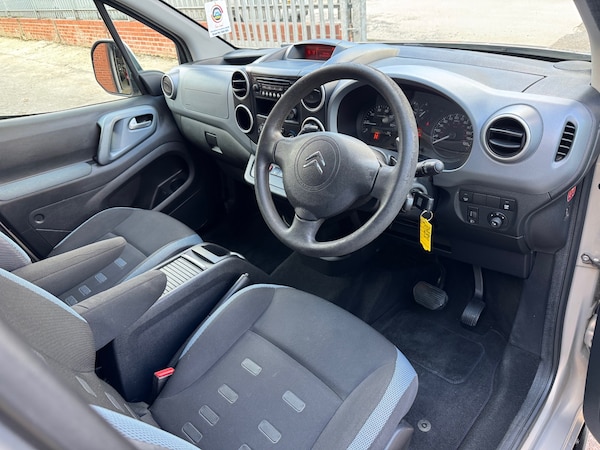 Used Citroen Berlingo Multispace 2011 for sale - 76055967: Photo 28