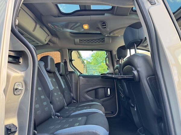 Used Citroen Berlingo Multispace 2011 for sale - 76055967: Photo 37