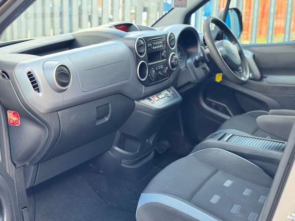 Used Citroen Berlingo Multispace 2011 for sale - 76055967: Photo 41