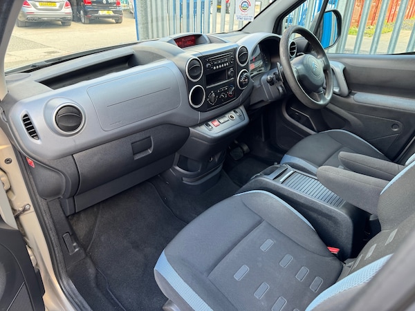 Used Citroen Berlingo Multispace 2011 for sale - 76055967: Photo 46