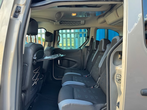Used Citroen Berlingo Multispace 2011 for sale - 76055967: Photo 47