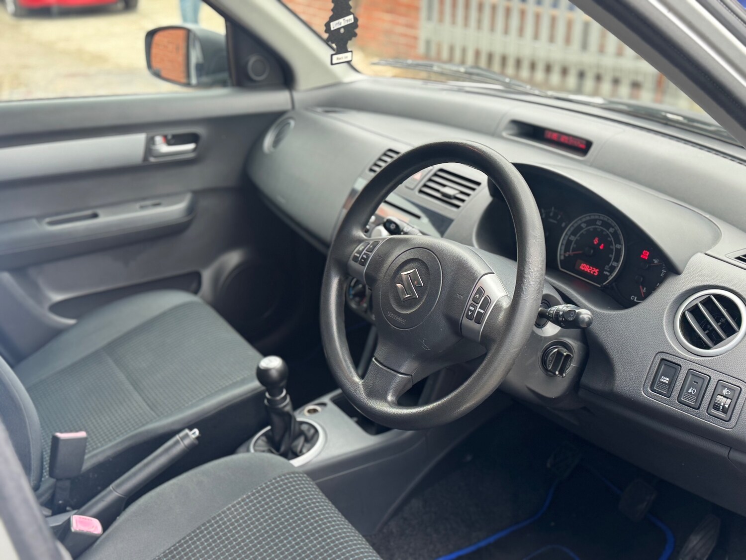 Used Suzuki Swift 2006 for sale - 78210068: Photo 26