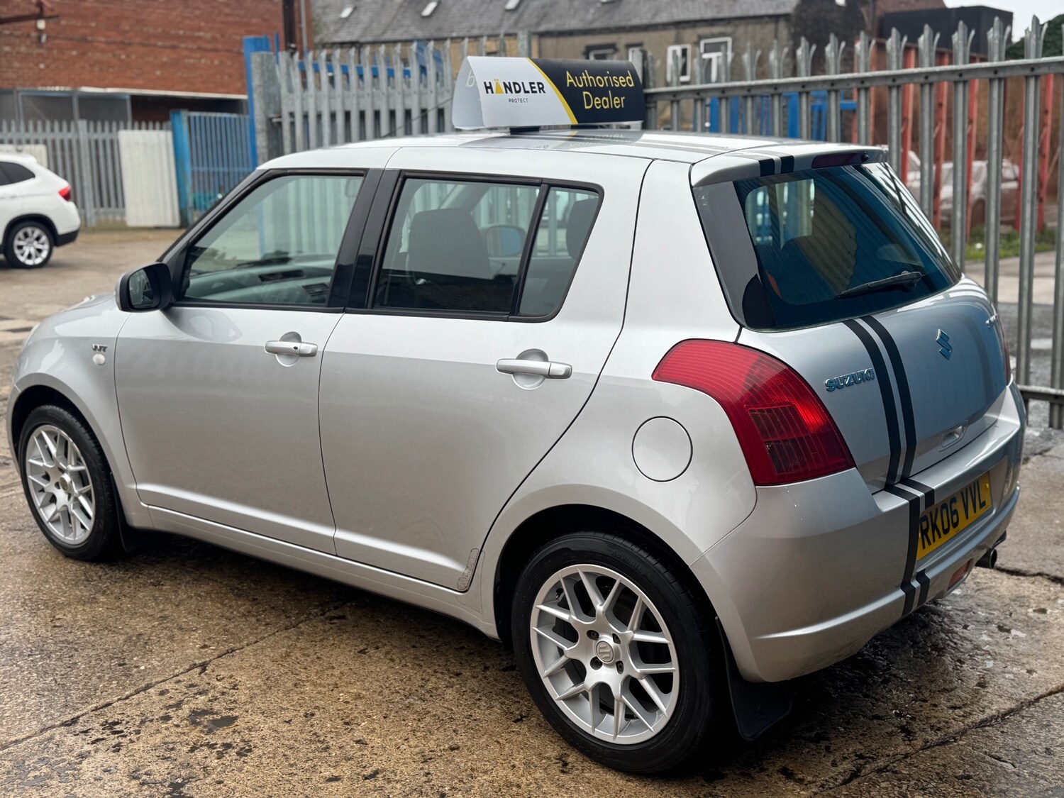 Used Suzuki Swift 2006 for sale - 78210068: Photo 35