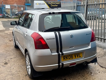 Used Suzuki Swift 2006 for sale - 78210068: Photo