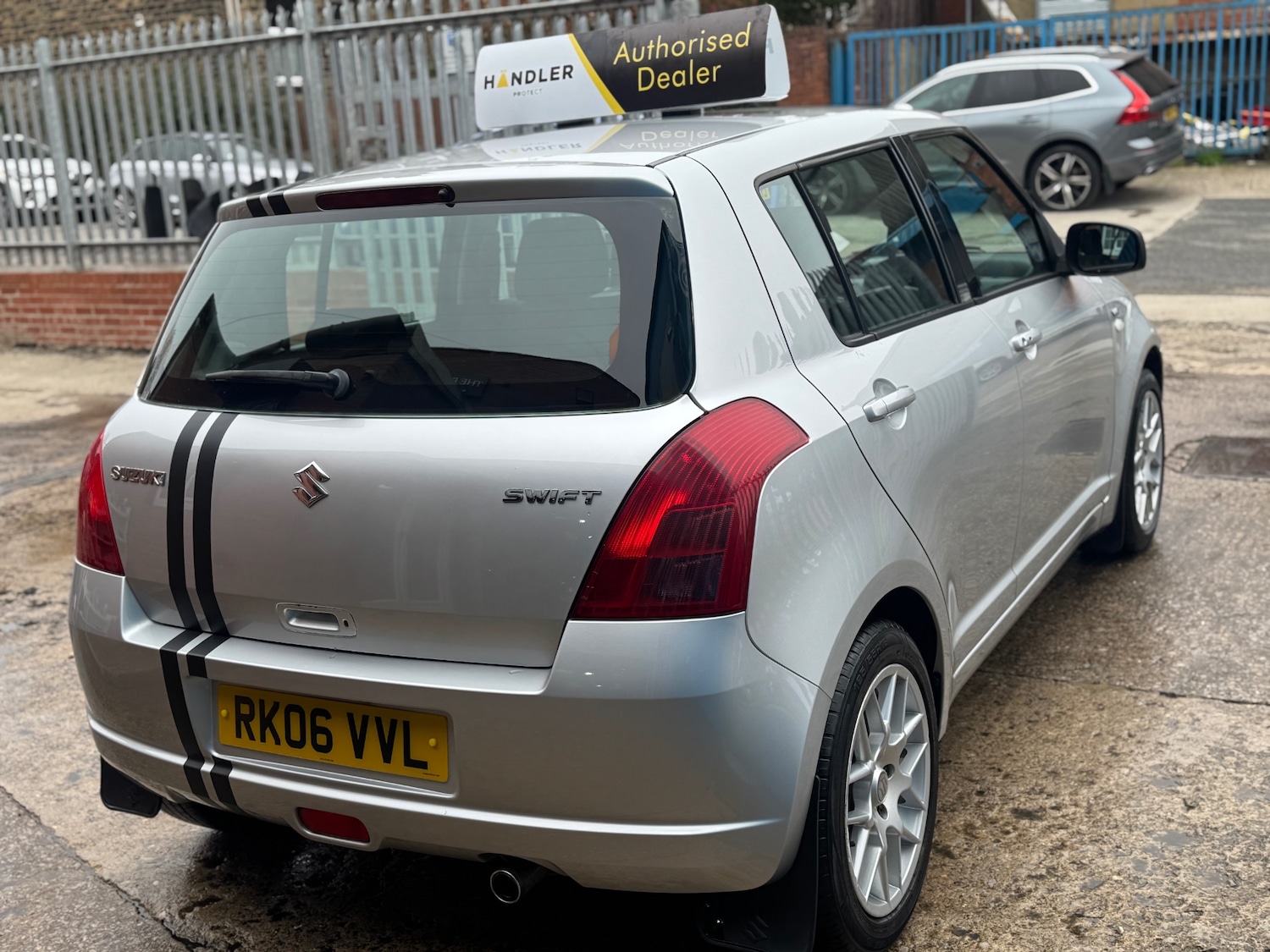 Used Suzuki Swift 2006 for sale - 78210068: Photo 9