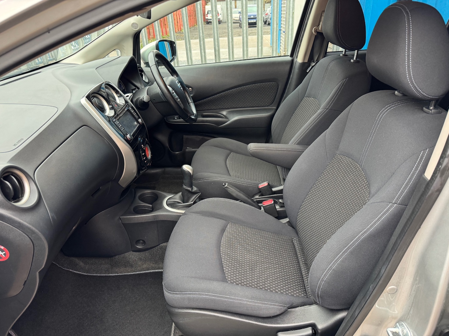 Used Nissan Note 2015 for sale - 76724710: Photo 30