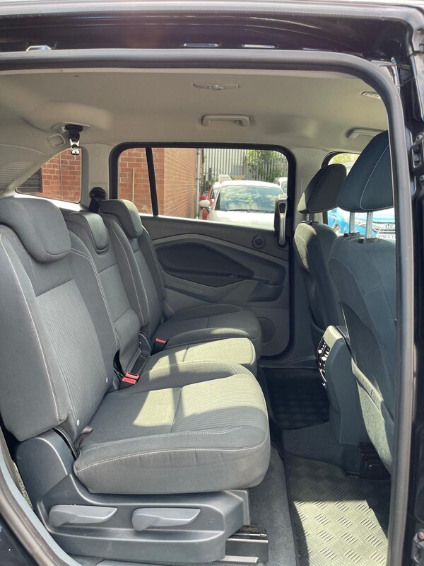 Used Ford Grand C-Max 2012 for sale - 74902789: Photo 16