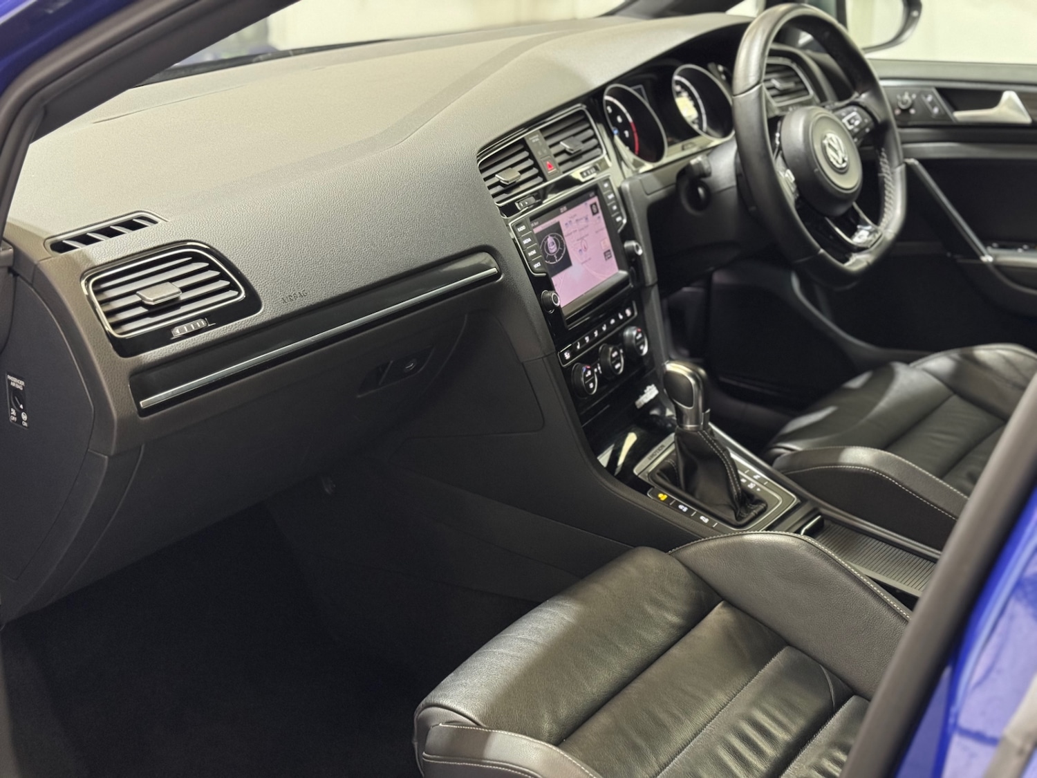 Used Volkswagen Golf 2014 for sale - 76735652: Photo 40