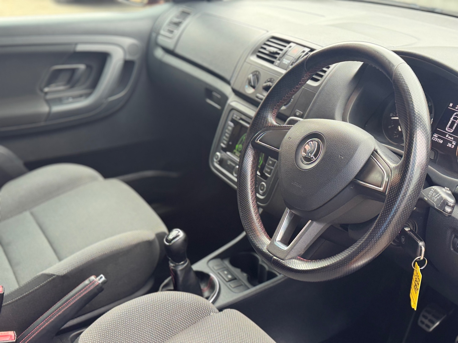 Used Skoda Fabia 2013 for sale - 76056183: Photo 27