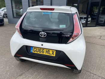 Used Toyota AYGO 2017 for sale - 78553414: Photo