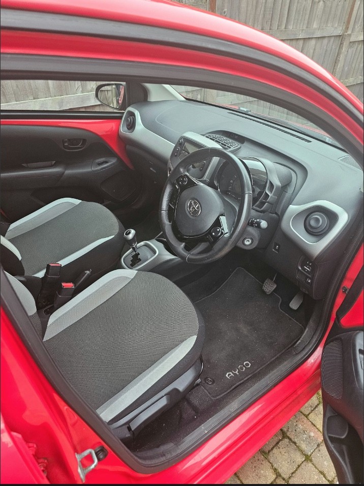 Used Toyota AYGO 2015 for sale - 77851380: Photo 9