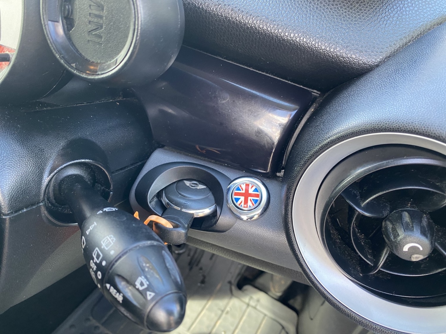 Used MINI Hatch 2011 for sale - 77762658: Photo 21