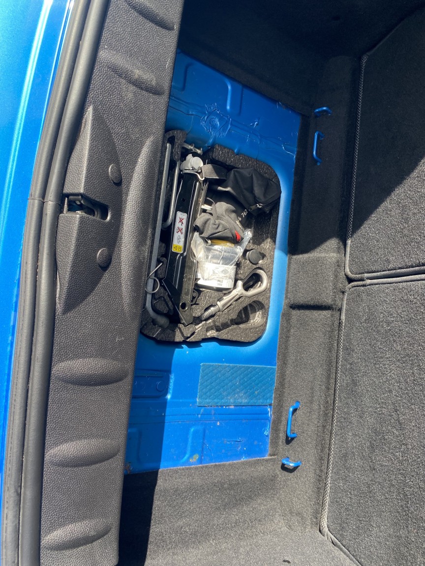 Used MINI Hatch 2011 for sale - 77762658: Photo 37