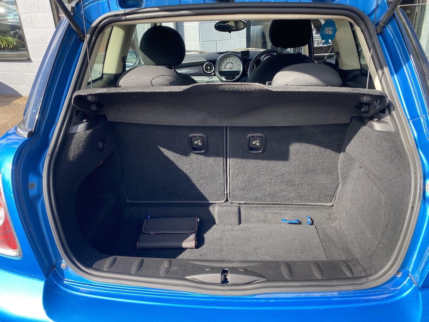 Used MINI Hatch 2011 for sale - 77762658: Photo 38