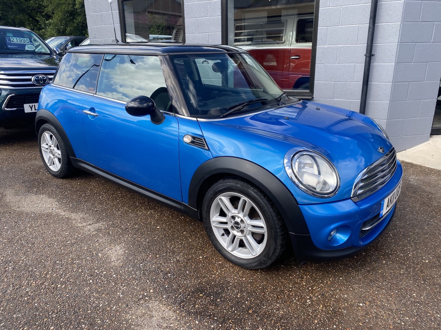 Used MINI Hatch 2011 for sale - 77762658: Photo 6