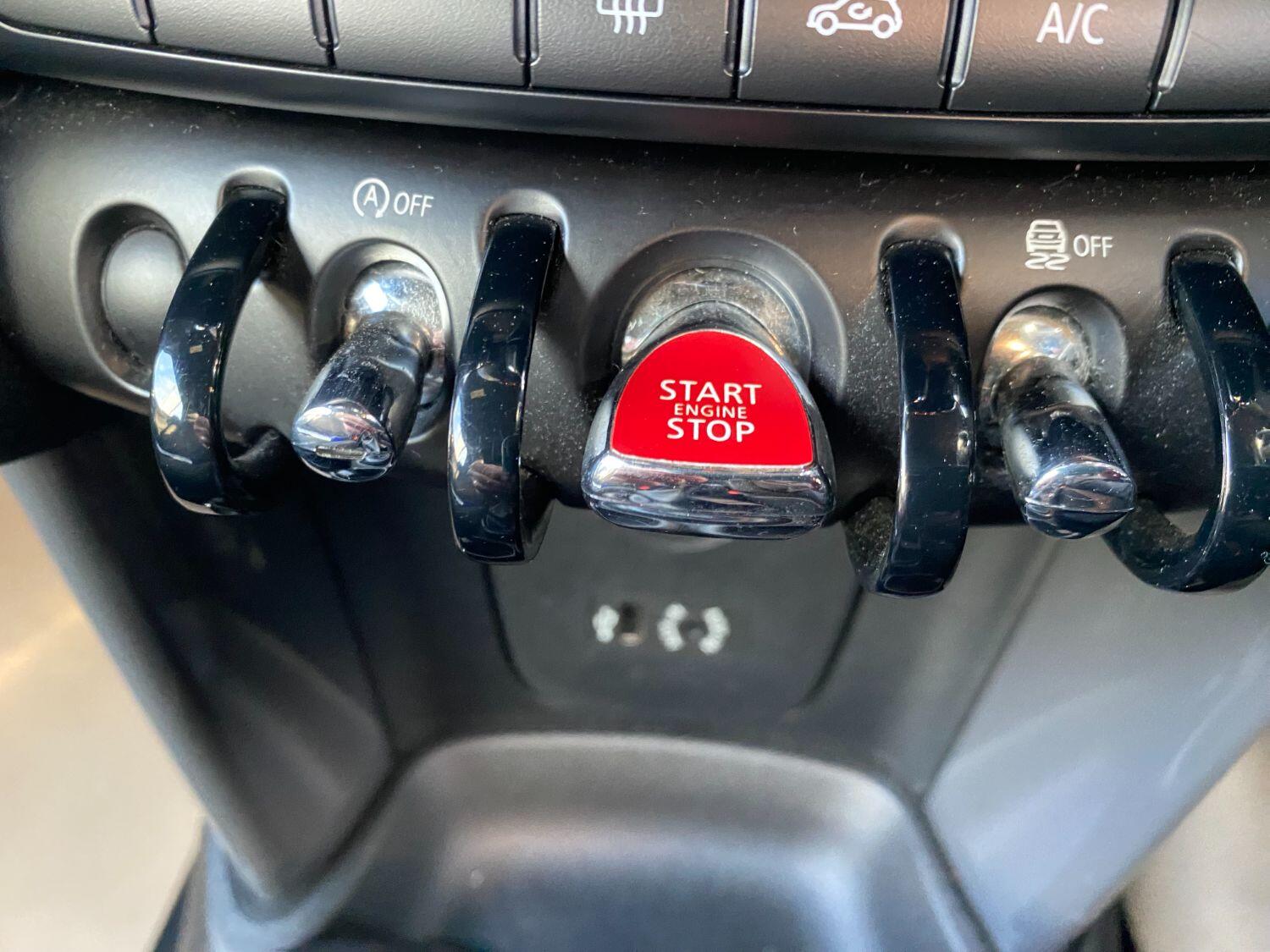 Used MINI Convertible 2016 for sale - 77762659: Photo 39