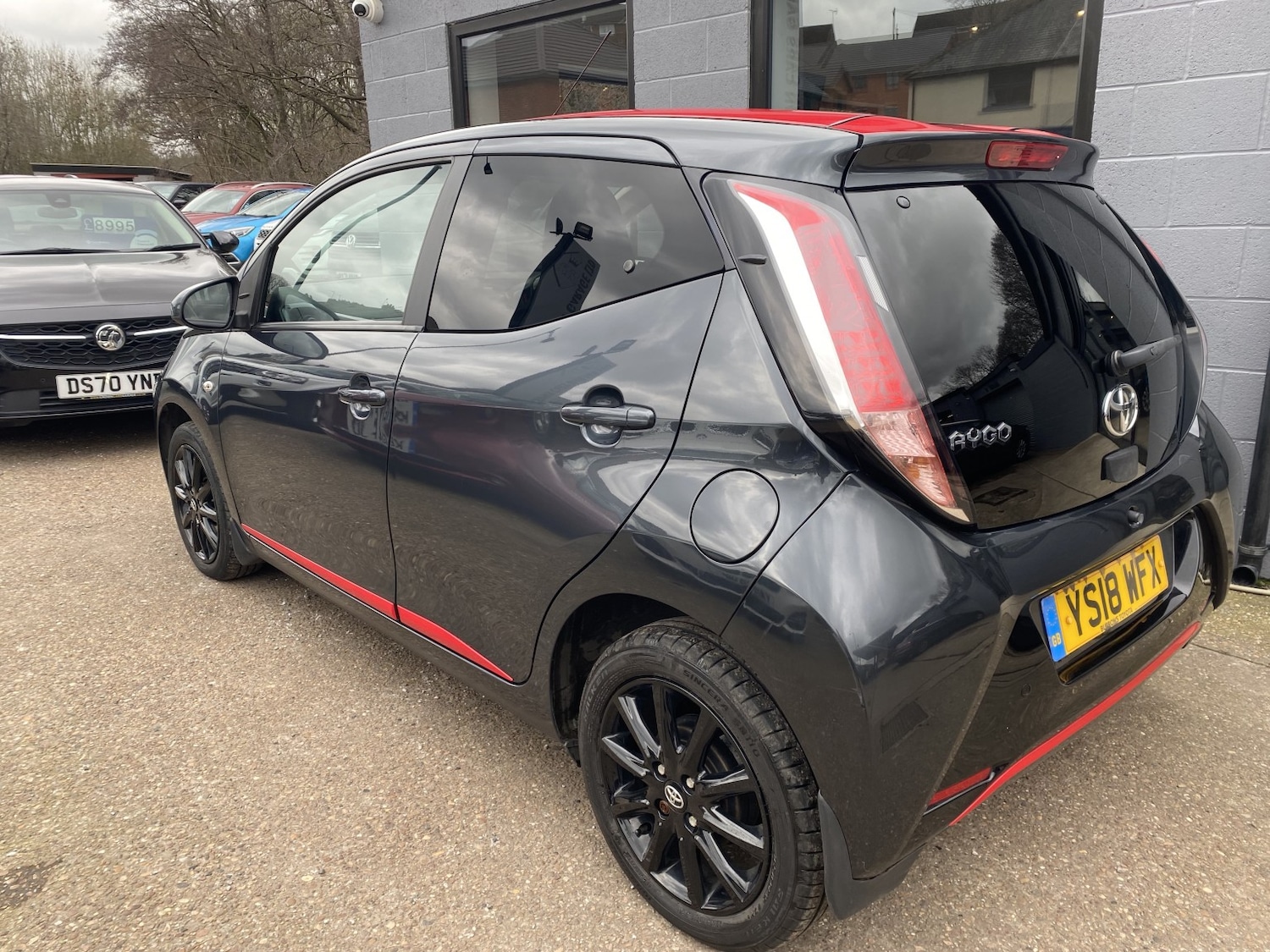 Used Toyota AYGO 2018 for sale - 77762644: Photo 10