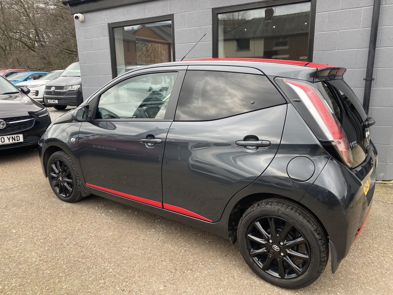 Used Toyota AYGO 2018 for sale - 77762644: Photo 11