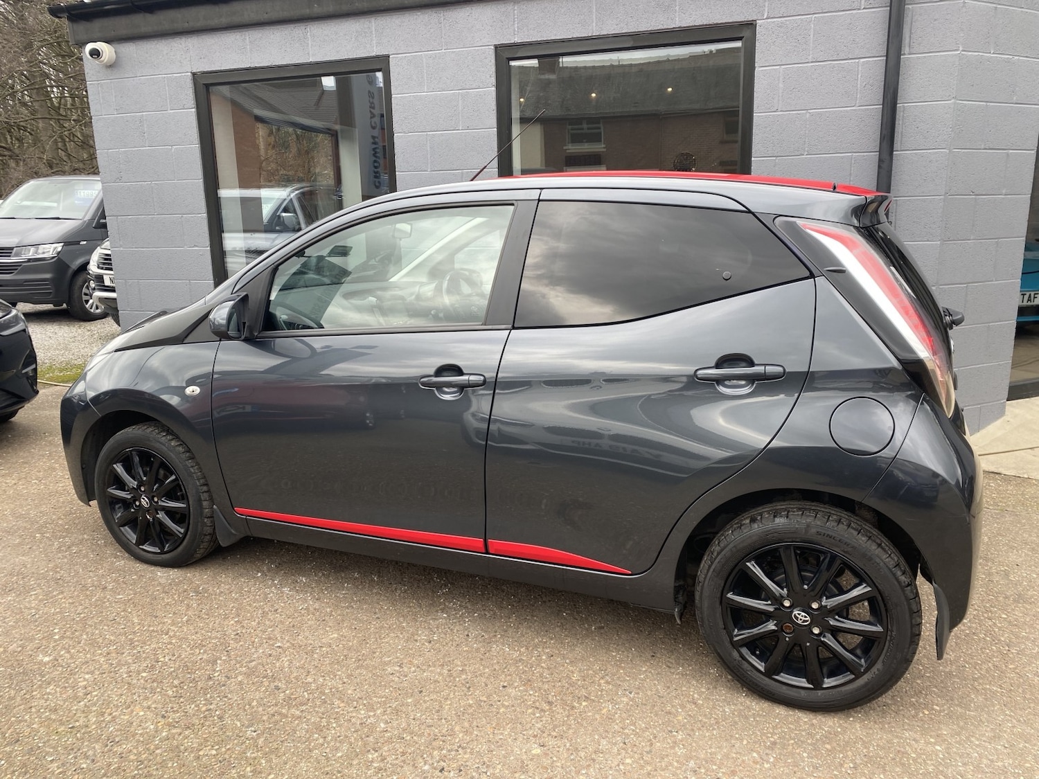 Used Toyota AYGO 2018 for sale - 77762644: Photo 12