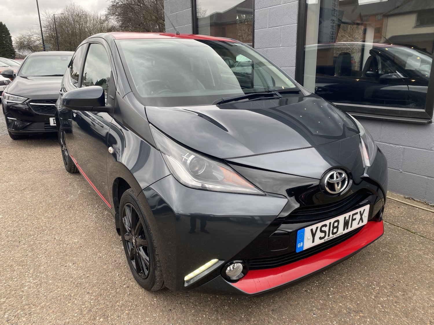 Used Toyota AYGO 2018 for sale - 77762644: Photo 13